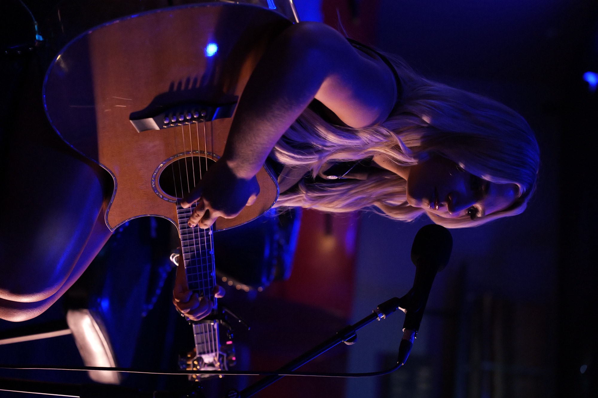 @gracekelly_music — Live Show